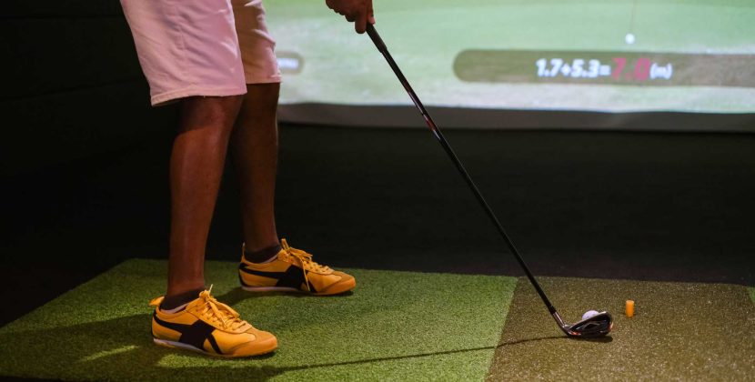 Mastering Golf with a Simulator: Essential Tips for Beginners